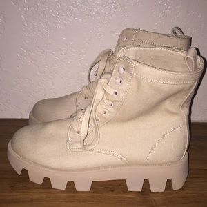 Mix No. 6 Beige Combat Boots Size 8.5M